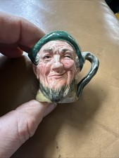 Bin Royal Doulton Auld Mac