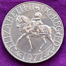 1977 Queen Elizabeth II Silver Jubilee Commemorative Crown UK Coin Unc.VERY NICE