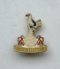 RARE TOTTENHAM HOTSPUR SPURS PIN BADGE 