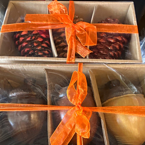 New jumbo wood - acorns, &