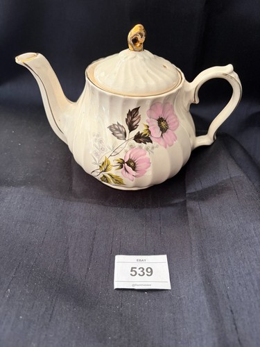 Vintage sadler white and - vintage, gold