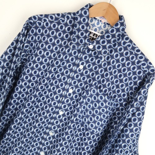 Vintage 70s shirt peaked