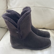 EMU Australia Kingsley Chocolate Brown Suede Sheepskin Lined Ankle Boots Size 6