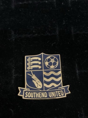 Southend united badge - united,