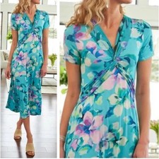 EUC Soft Surroundings Savoir