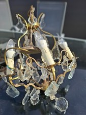 Stunning Antique chandelier ceiling light, in good working condition