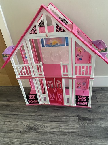 Barbie california dream house - california,