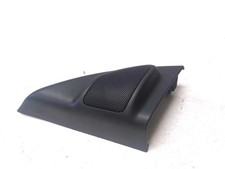 VOLVO XC70 II Left Side Floor