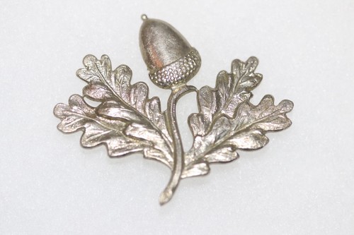 British army metal cap badge - metal,