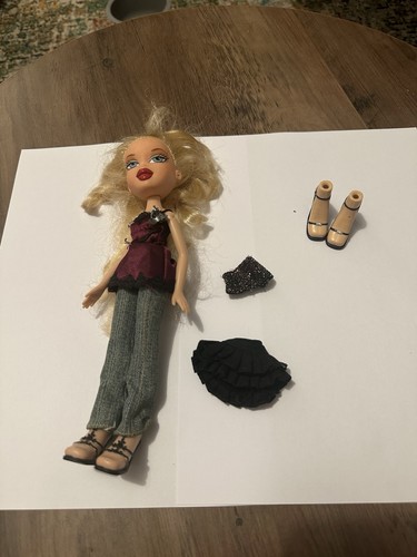 Bratz mga step out - step, cloe