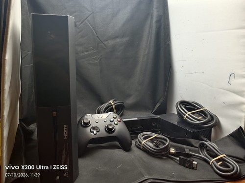 Microsoft xbox one 500gb black - one,