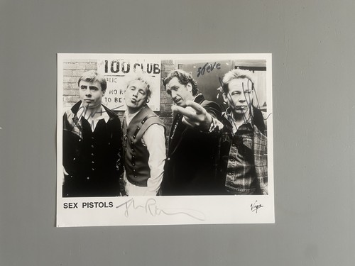 Signed sex pistols photo