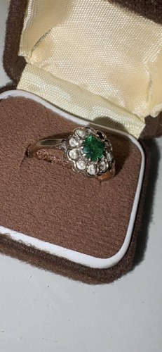 9ct emerald and diamond - 9ct, ring
