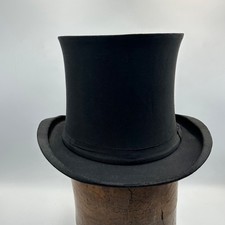 VINTAGE DUNN & CO FOLDING