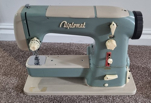 Diplomat sewing machine - diplomat,