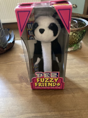Vintage pez fuzzy friends - pez,