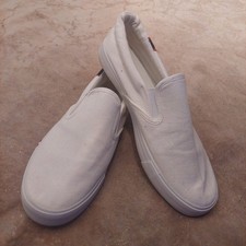 Mens Size 9 Canvas White