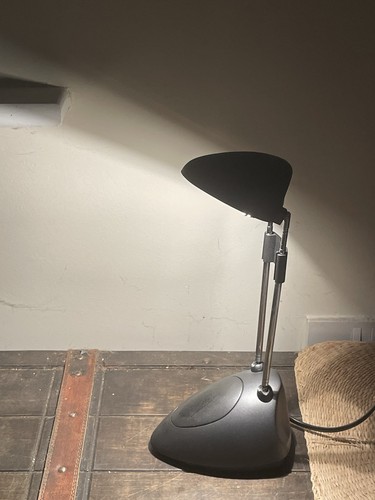 Vtg desk lamp - vtg,