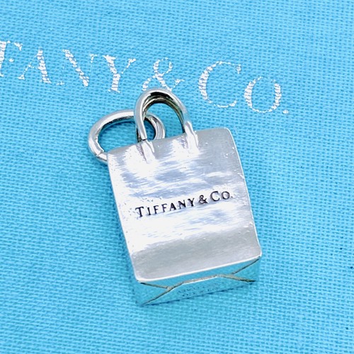 Tiffany shopping bag - co.,