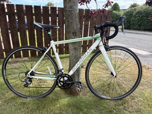 Boardman sport road bike - x7,