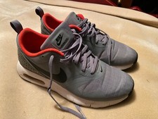 Nike Air Max Tavas Grey