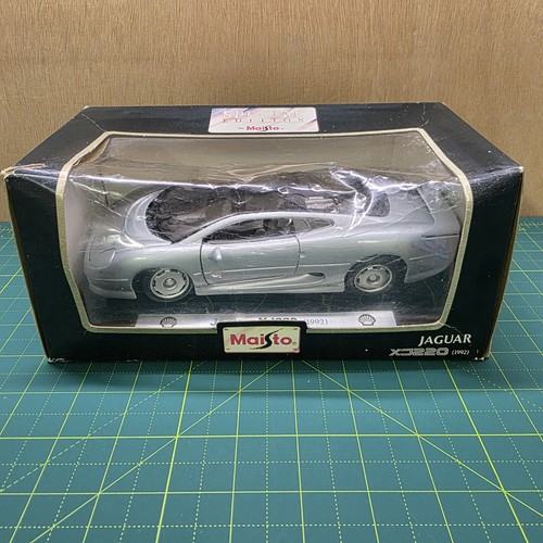 Maisto jaguar xj220 - jaguar,