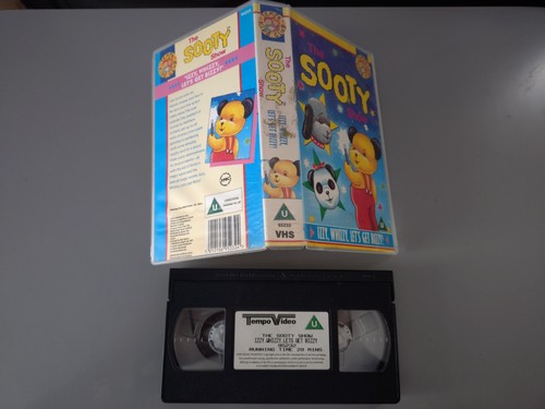 The sooty show izzy - sooty, whizzy