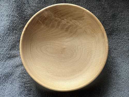 Beige wooden plate - wooden,