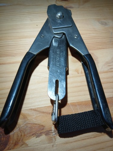 Clip tool fencing - fencing,