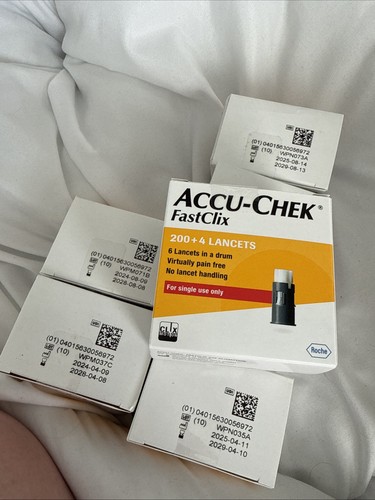 Accu chek fastclix 200 - accu-chek, 200+4