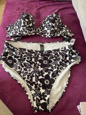 George Bikini 2 Piece Black Floral 38B Size 18 See Description
