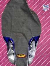 DEFECTIVE Nos Ceet Yamaha Yzf 250 400 426 1998-2002 Seat Cover Gripper Top Yz F