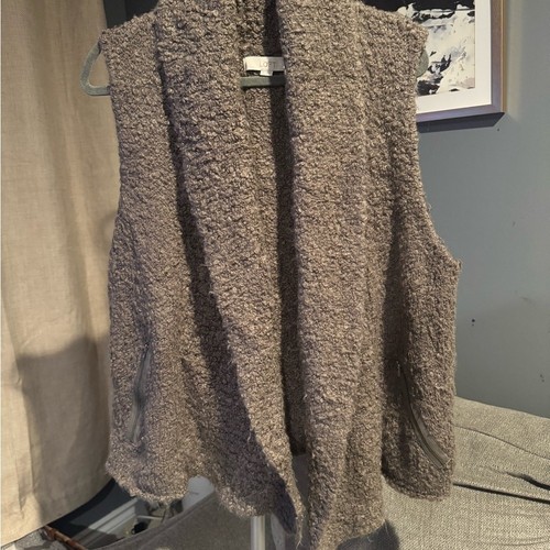 Cozy gray textured vest - cozy,