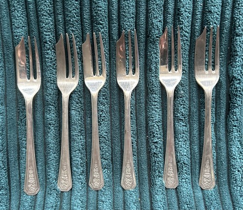 Vintage silver plated forks - silver,
