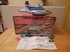 A Stingray 13" Submarine Boxed In Working Order+ 4 Missiles+2 Figures+2 Vehicles