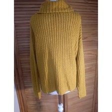 Wide loose knit polo neck