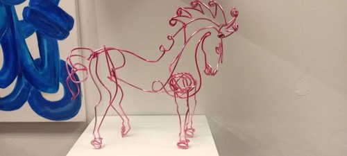 Pink horse wire sculpture - wire,