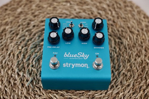Strymon bluesky reverb - bluesky,
