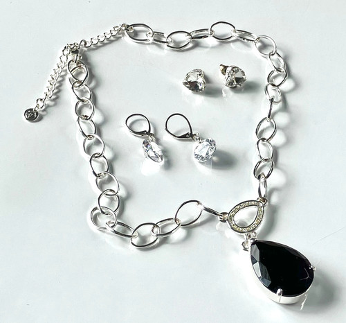 Virgin vie moonflower - vie, necklace