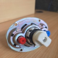 MIRA Excel Thermostatic
