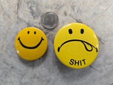 2x Vintage Yellow Smiley Face