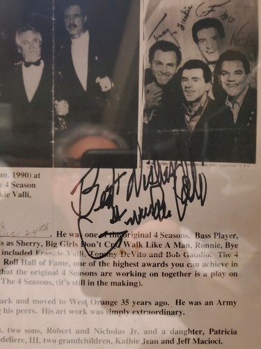Frankie valli autograph from - valli,