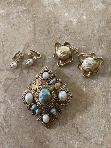 Sarah coventry costume jewelry - coventry,