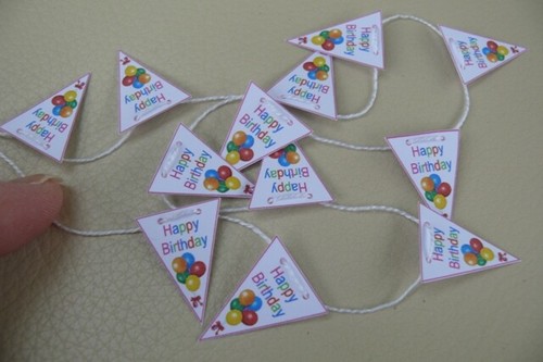 12th dolls house happy - 1/12th,