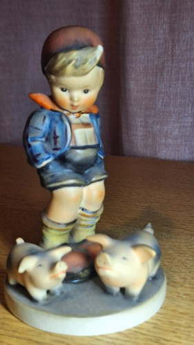 Goebel figurine boy - figurine, with