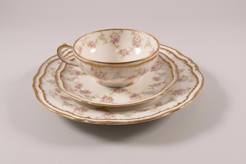 Collectible place setting - collectible,