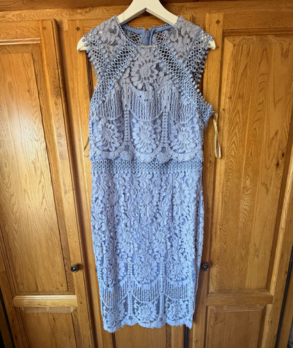 Lipsy vip blue floral lace - blue,