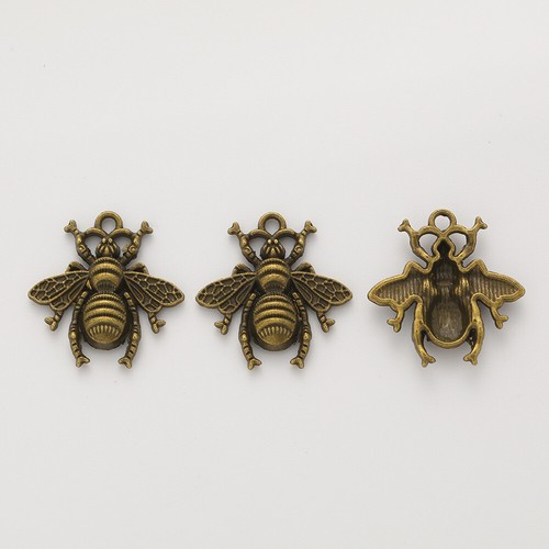Antique bronze bee charms - bee,
