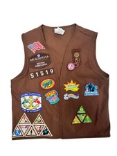 Girl Scouts Brownie Uniform