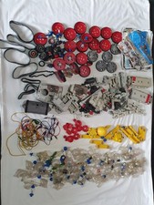 Vintage Robotix And Capsela Parts Bindle